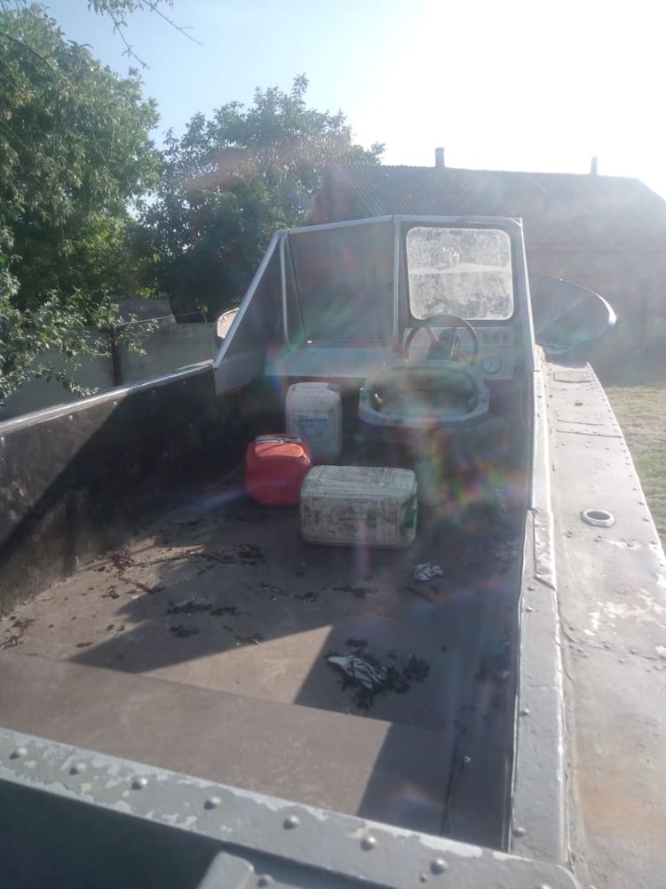Продам катер Амур