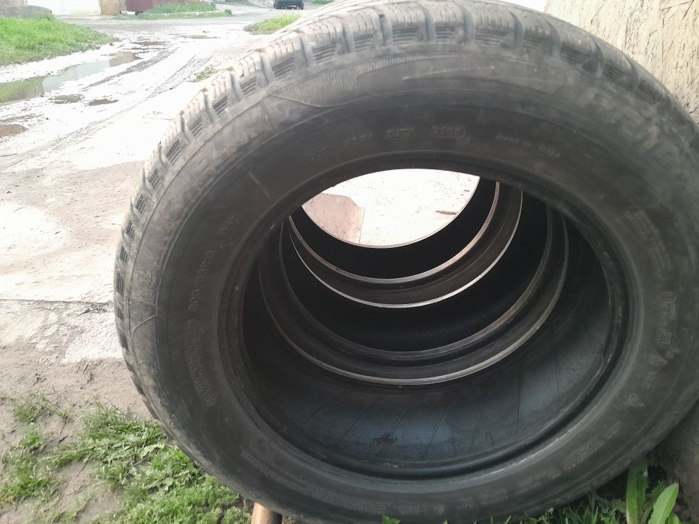 Продам резину 205/65 r15