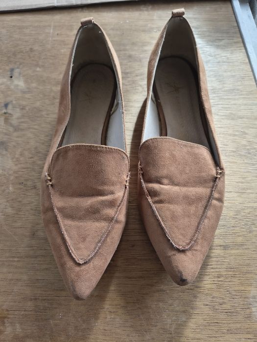 Sabrina/sapatilha usada