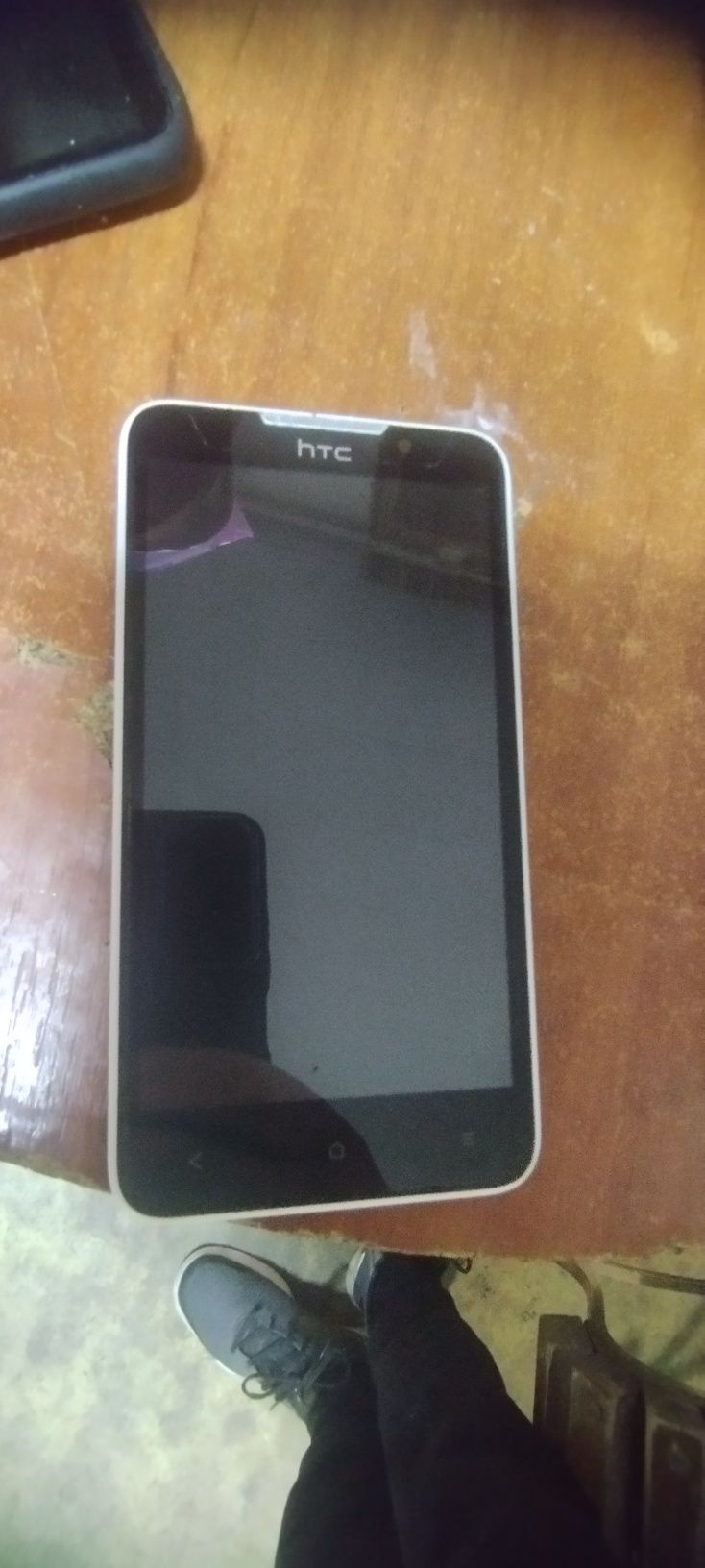 Htc desire 516 екран з рамкою