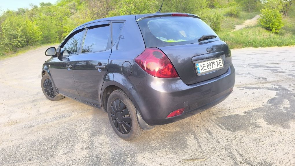 Kia ceed ED 1.4  2007