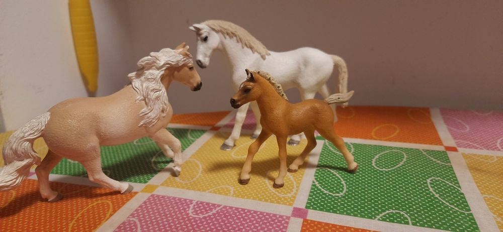 Figurki Konie schleich