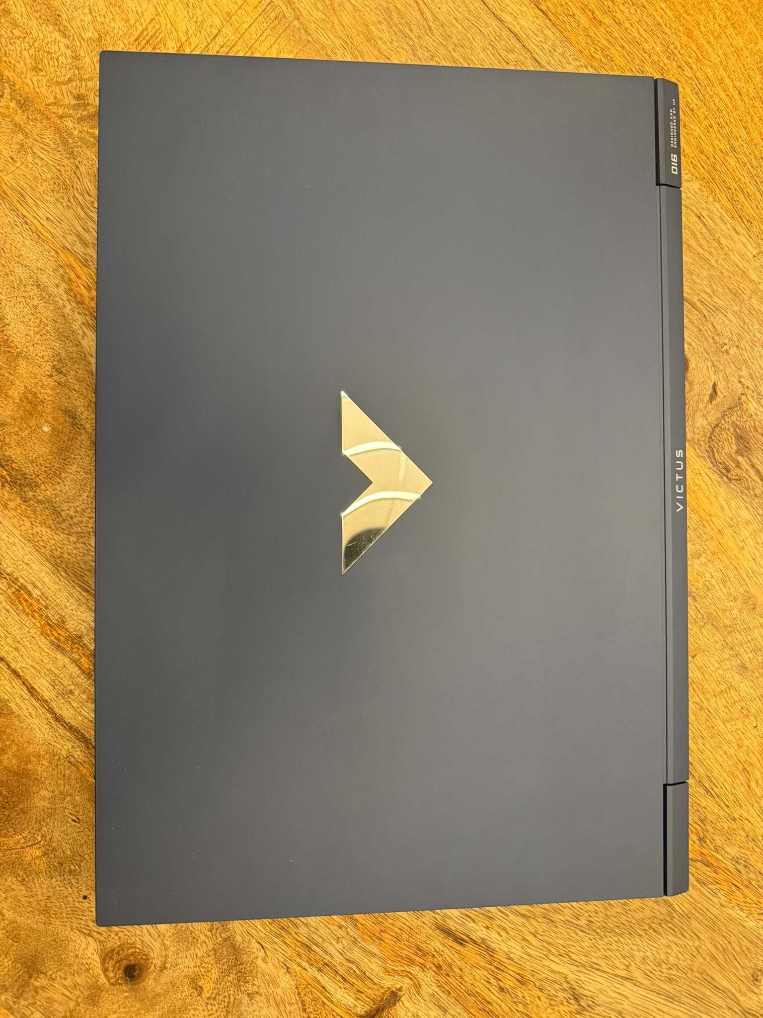 Portátil HP Victus (NVIDIA GeForce RTX 3050 RAM8 GB 512 GB SSD 16.1'')