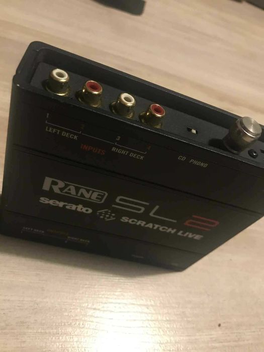 Rane DJ SERATO Scratch live sl2, interface.