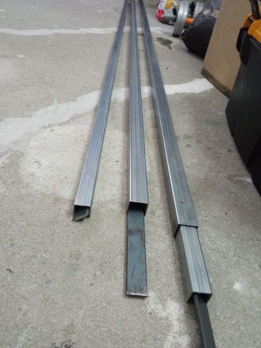 Tubo quadrado galvanizado 25_30 mm