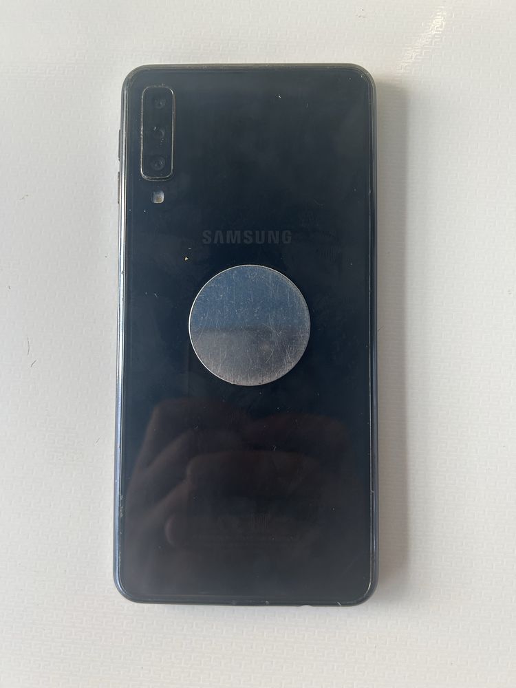 Тіліфон samsung a7 128 gb