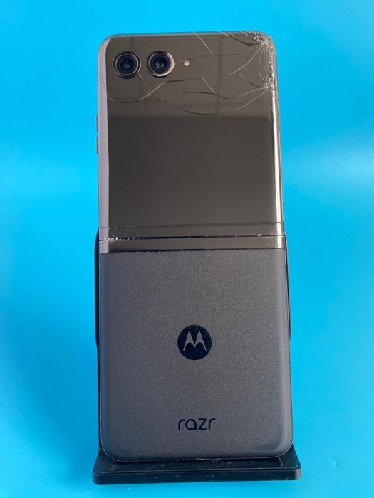 Motorola razr plus 2023 256 gb (4057)