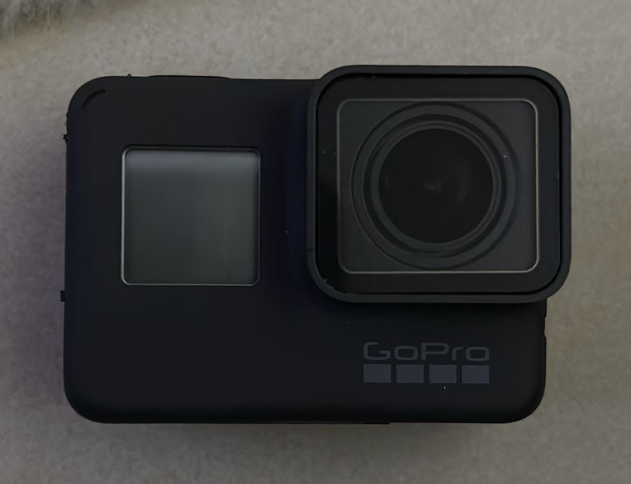 GoPro Hero 5 (4K - 12 MP)