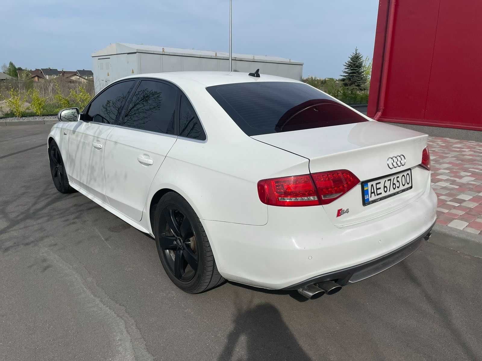 Audi S4 2011 год 3.0 бензин 420л.с. автомат quattro Обмен/Рассрочка