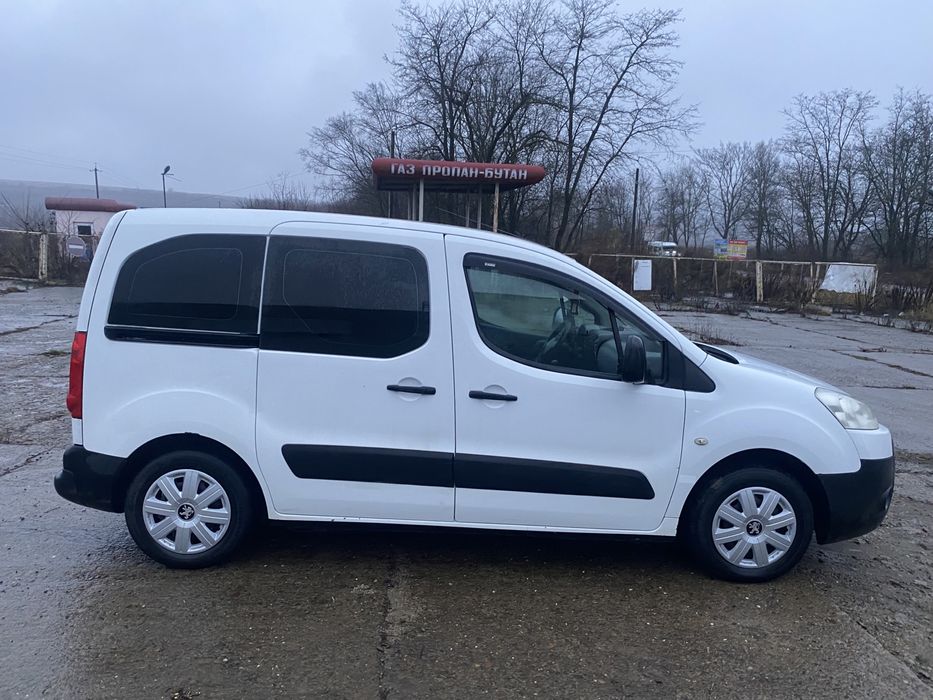 Продам Peugeot Partner