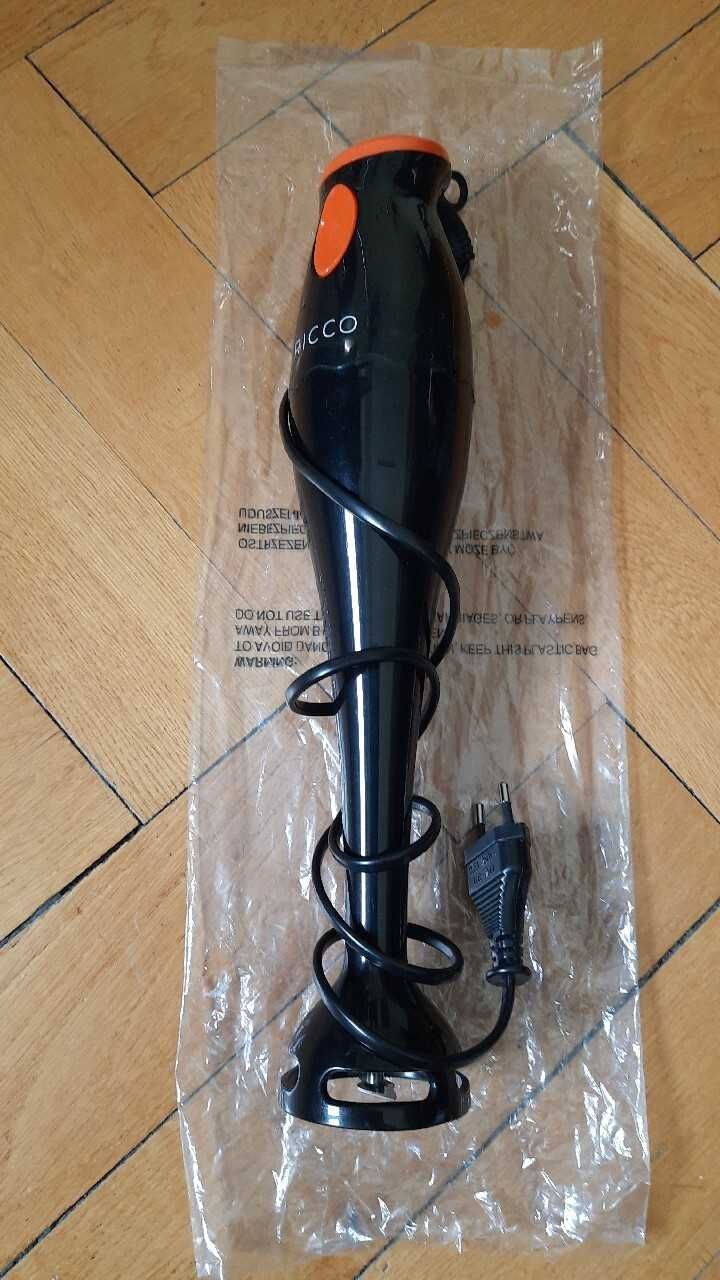 Blender ręczny Ricco czarny HB1 170W