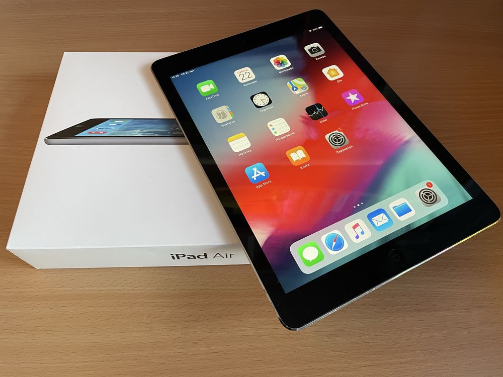 Планшет Apple Ipad Air 1 Gen ( 16Гб)