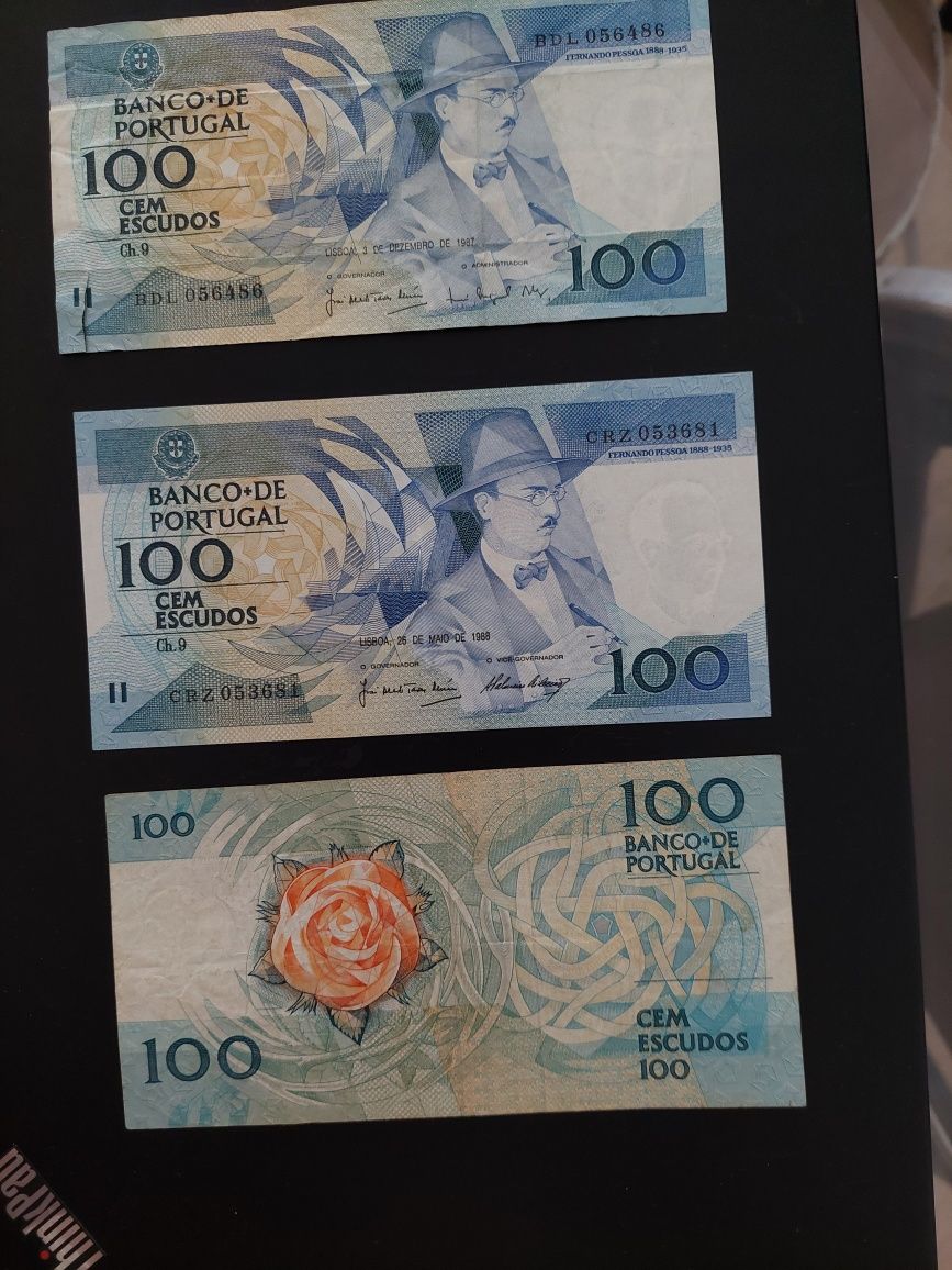 Notas de 100$00 escudos.