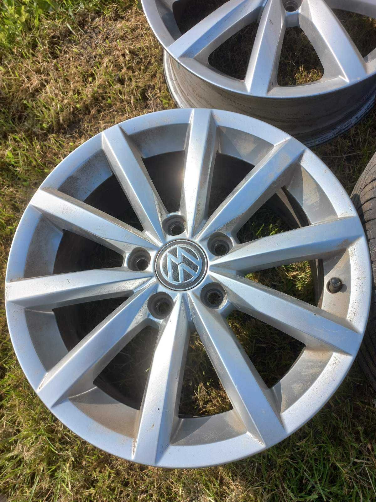 Диски титанові Volkswagen Golf 7 R-16