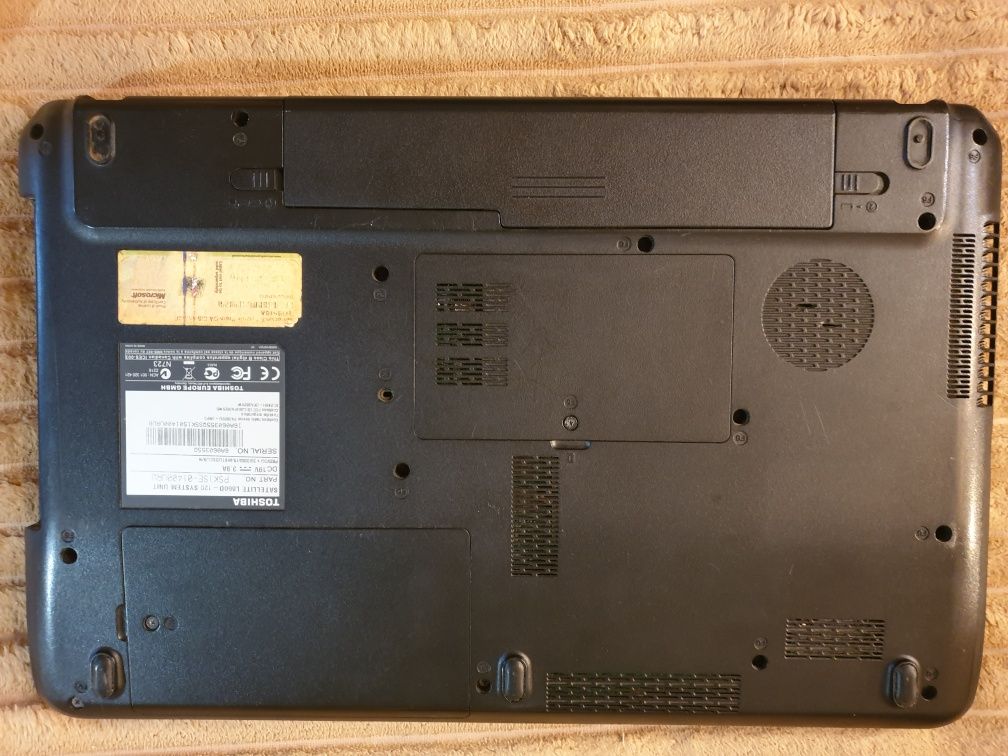 Ноутбук Toshiba Satellite L650D-120 (PSK1SE-01400URU)