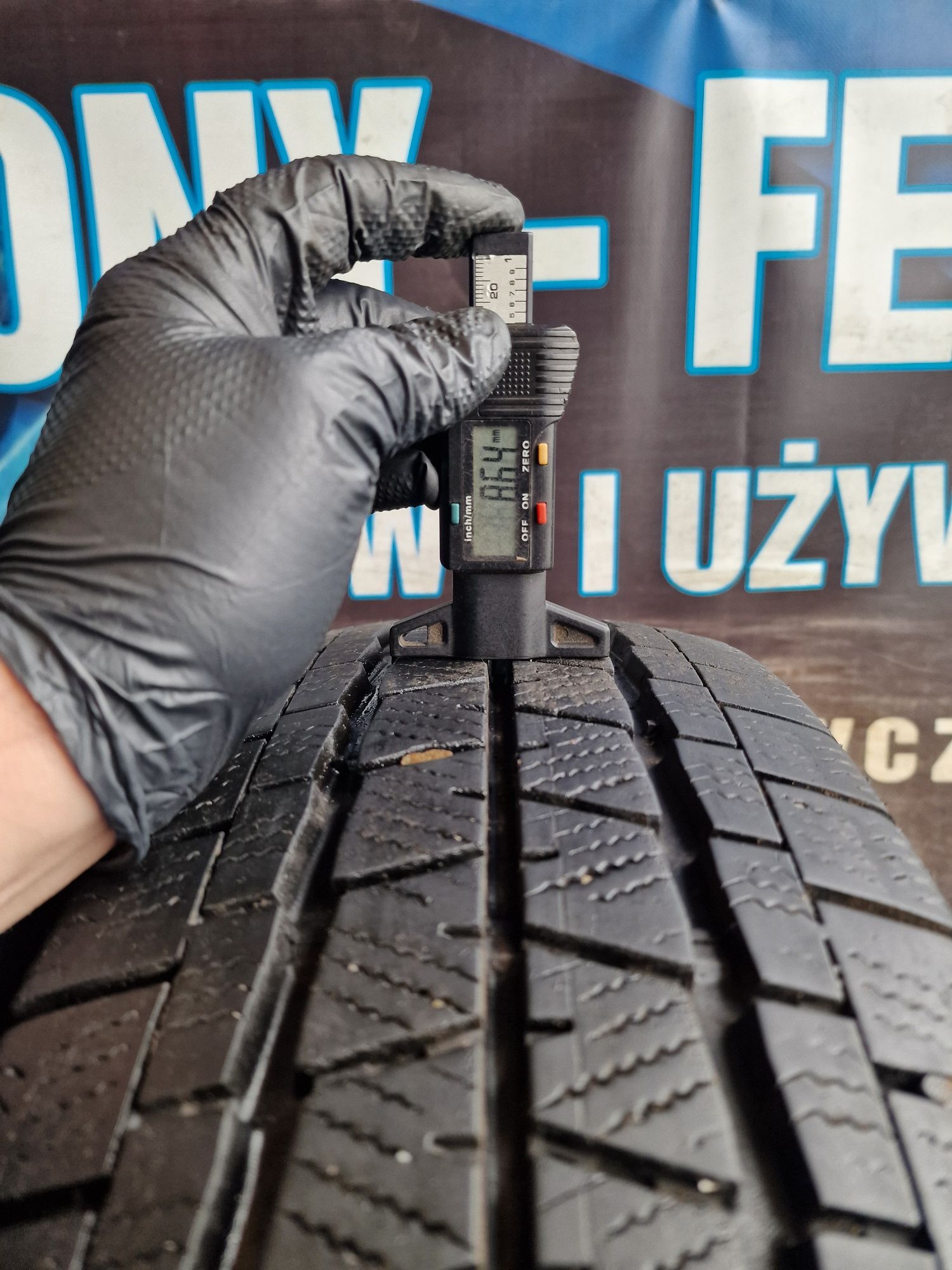 Opony zimowe 205/75/16C Falken wzmacniane Para 8.6mm 2021rok