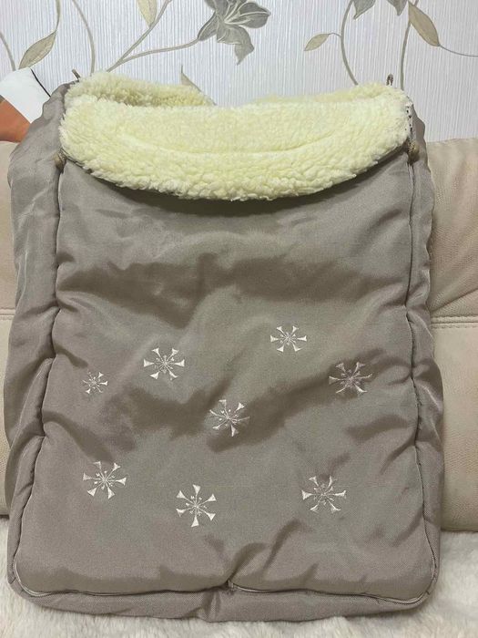 Чохол зимовий в гарному стані.