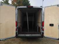 Peugeot Boxer L4H2-Standardowa zabudowa paki busa KNAUTECH