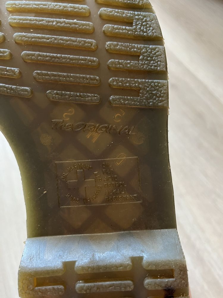 Oryginalne glany Dr. Martens martensy z ekoskóry czarne