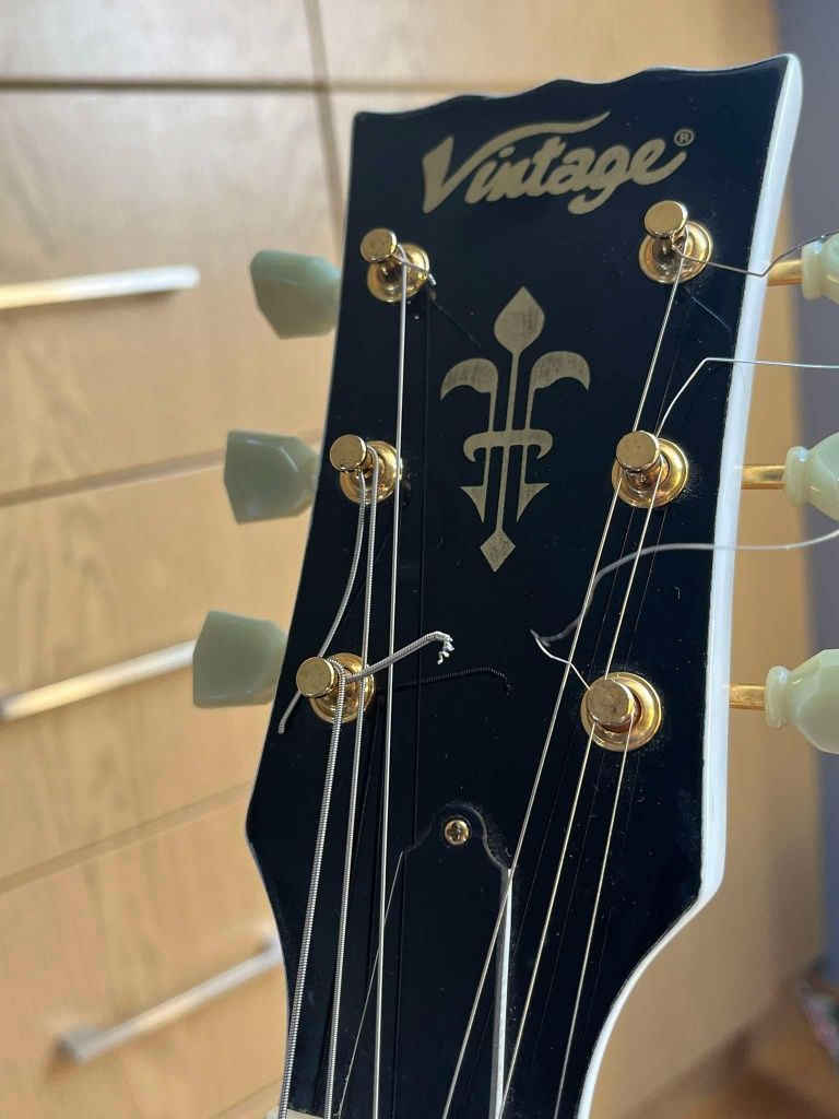 Gitara Vintage V100 AW