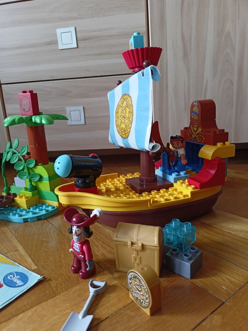 LEGO 10514 - Duplo: Jake i piraci z Nibylandii - Statek piracki Jake'a