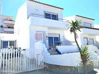 Ericeira - Moradia T3 com terraço e vista mar - a 800 mts da praia
