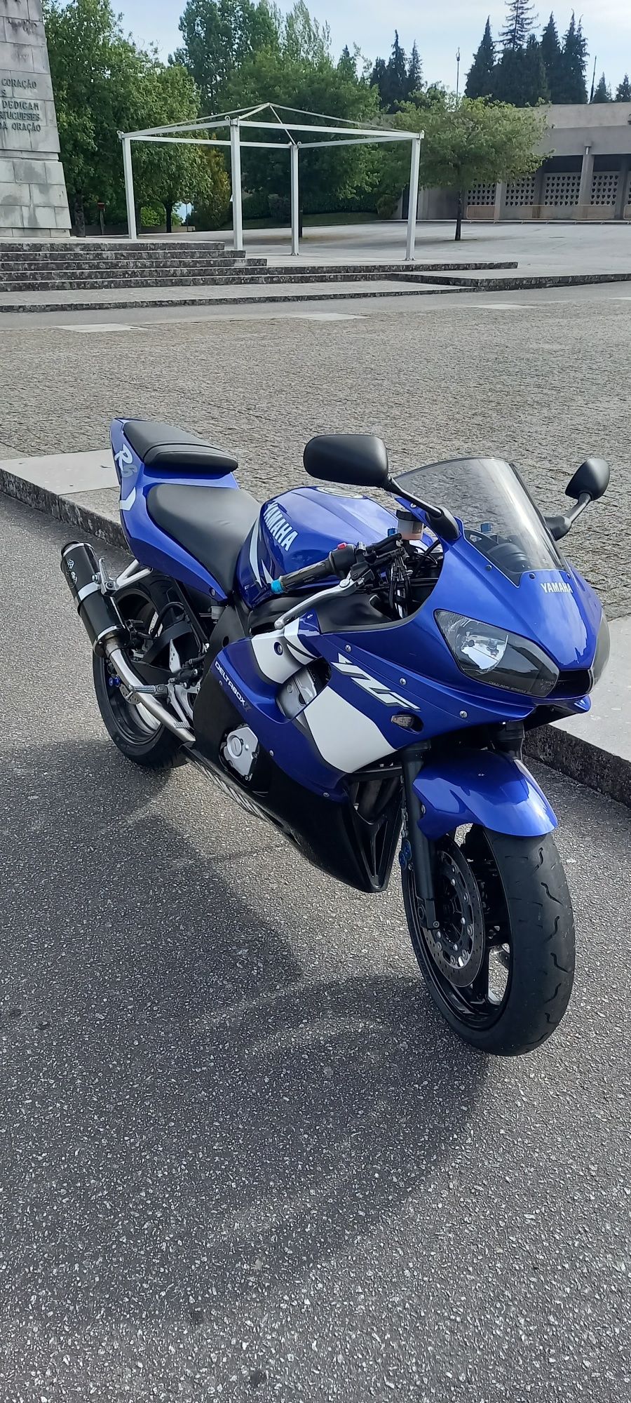 Depósito yamaha R6