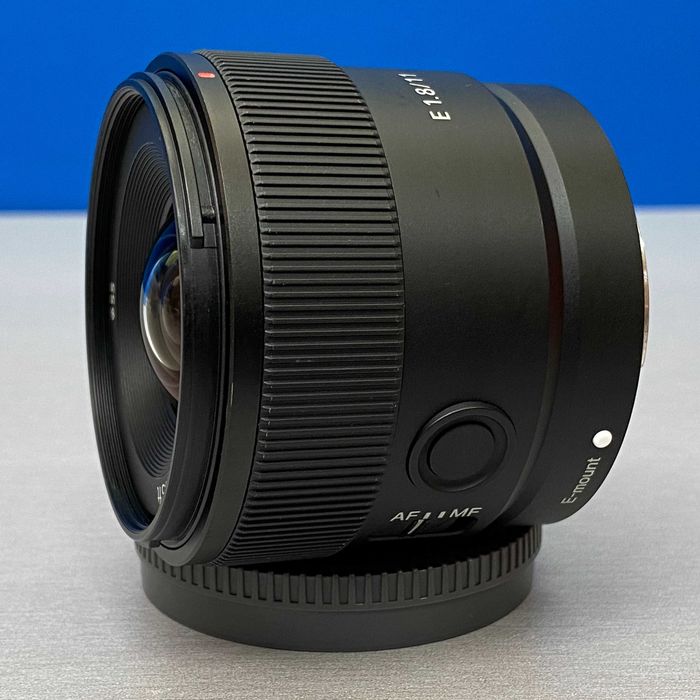 Sony E 11mm f/1.8
