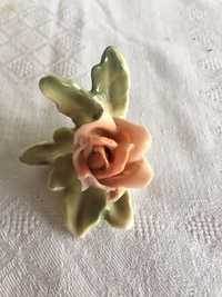 Róża różyczka figurka porcelana syg. ENS
