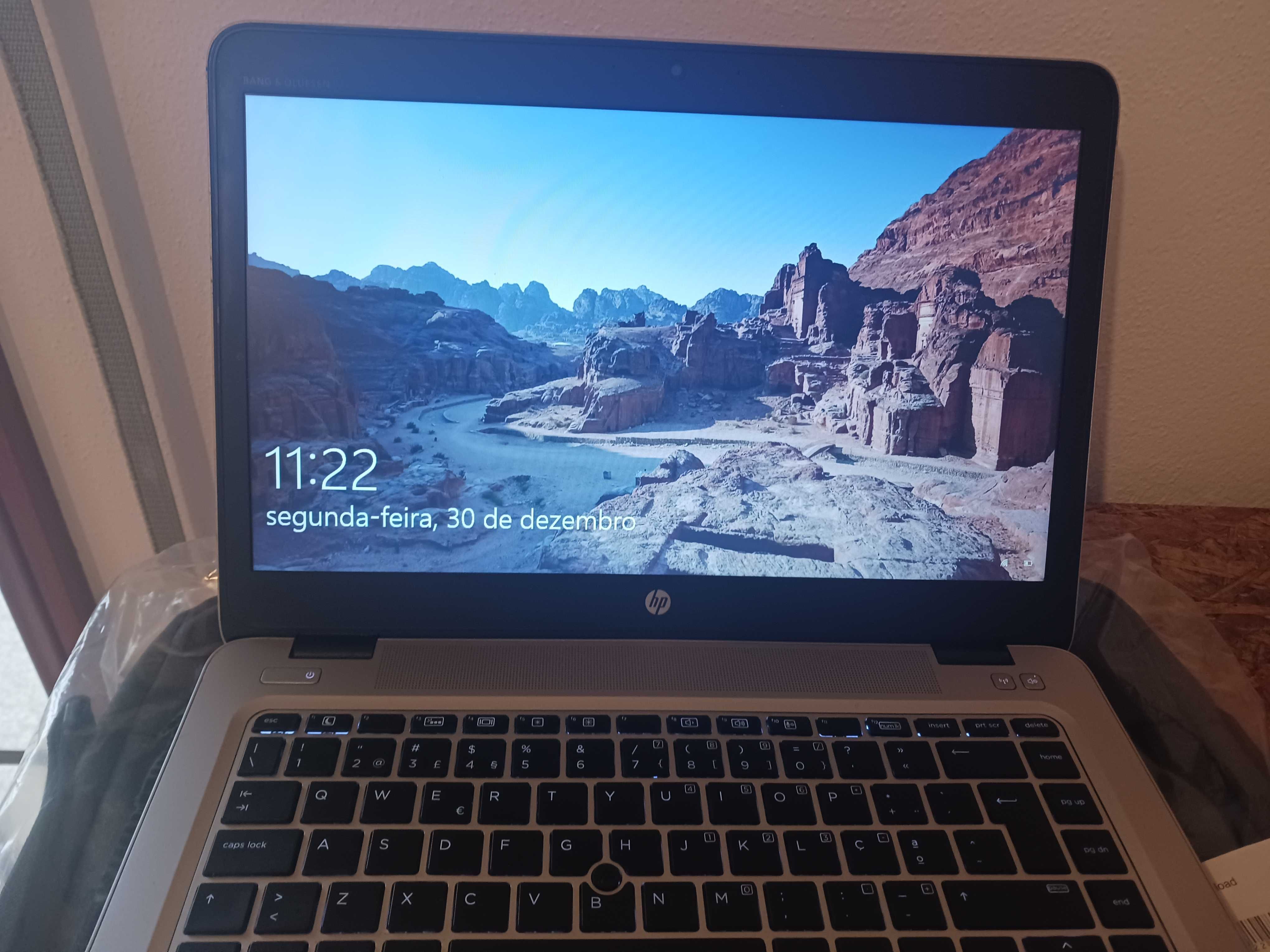 HP Elitebook 840 G3, 14" FHD, Core i5, 16Gb Ram, 256Gb SSD