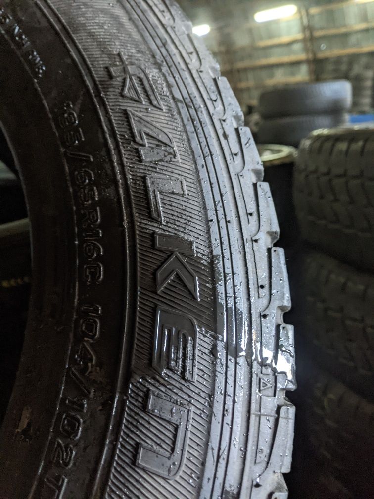 195/65R16C Falken зима