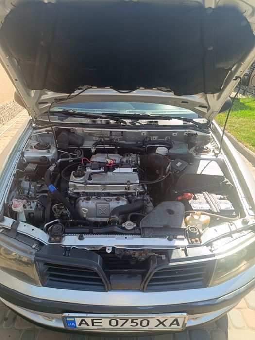 Продам авто mitsubisi carisma.Можливий обмін.