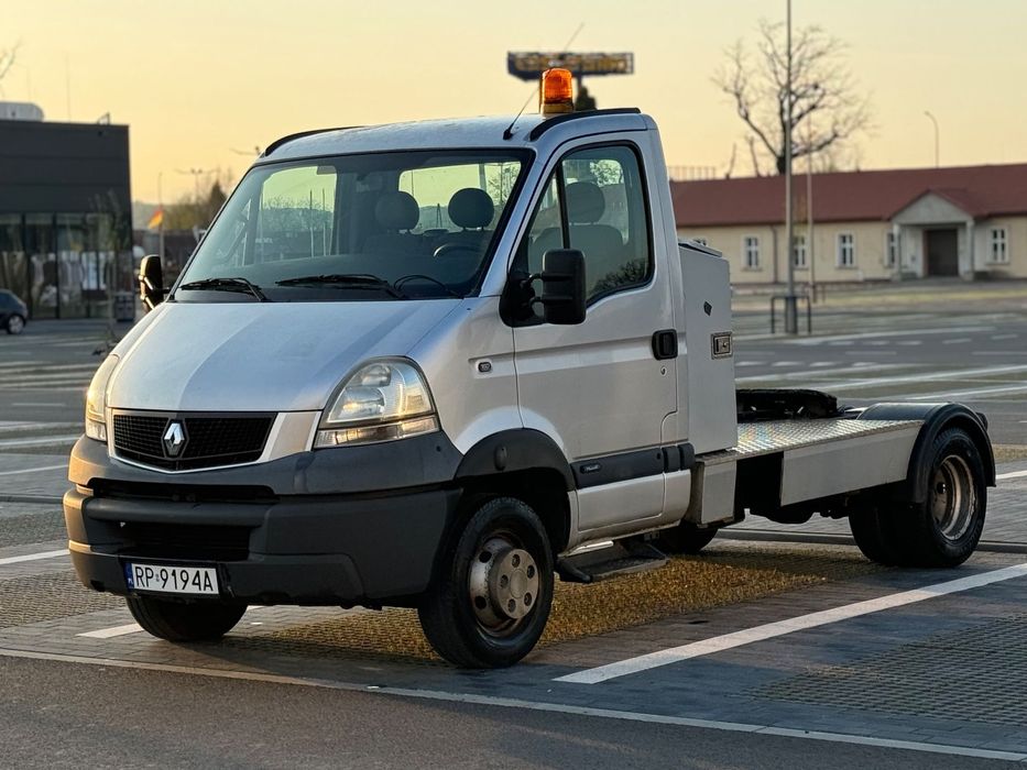 Renault Mascott  Ciągnik samochodowy