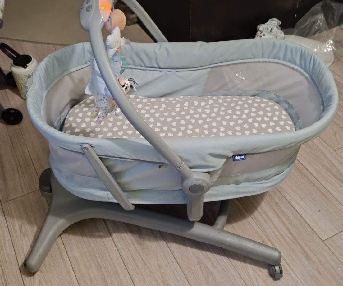 Chicco Łóżeczko Baby Hug AIR 4w1 Antique Sky + dodatki