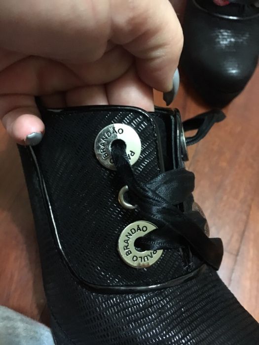 Sapatos pretos Paulo Brandão Impec