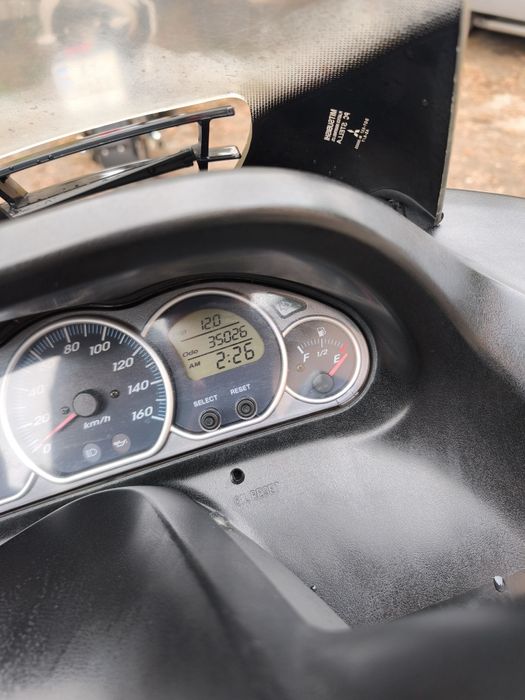 Yamaha majesty 250