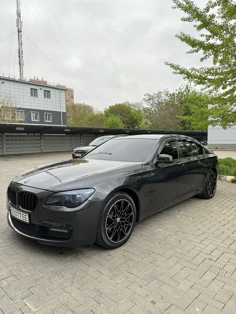 Продам BMW 740 LI  long