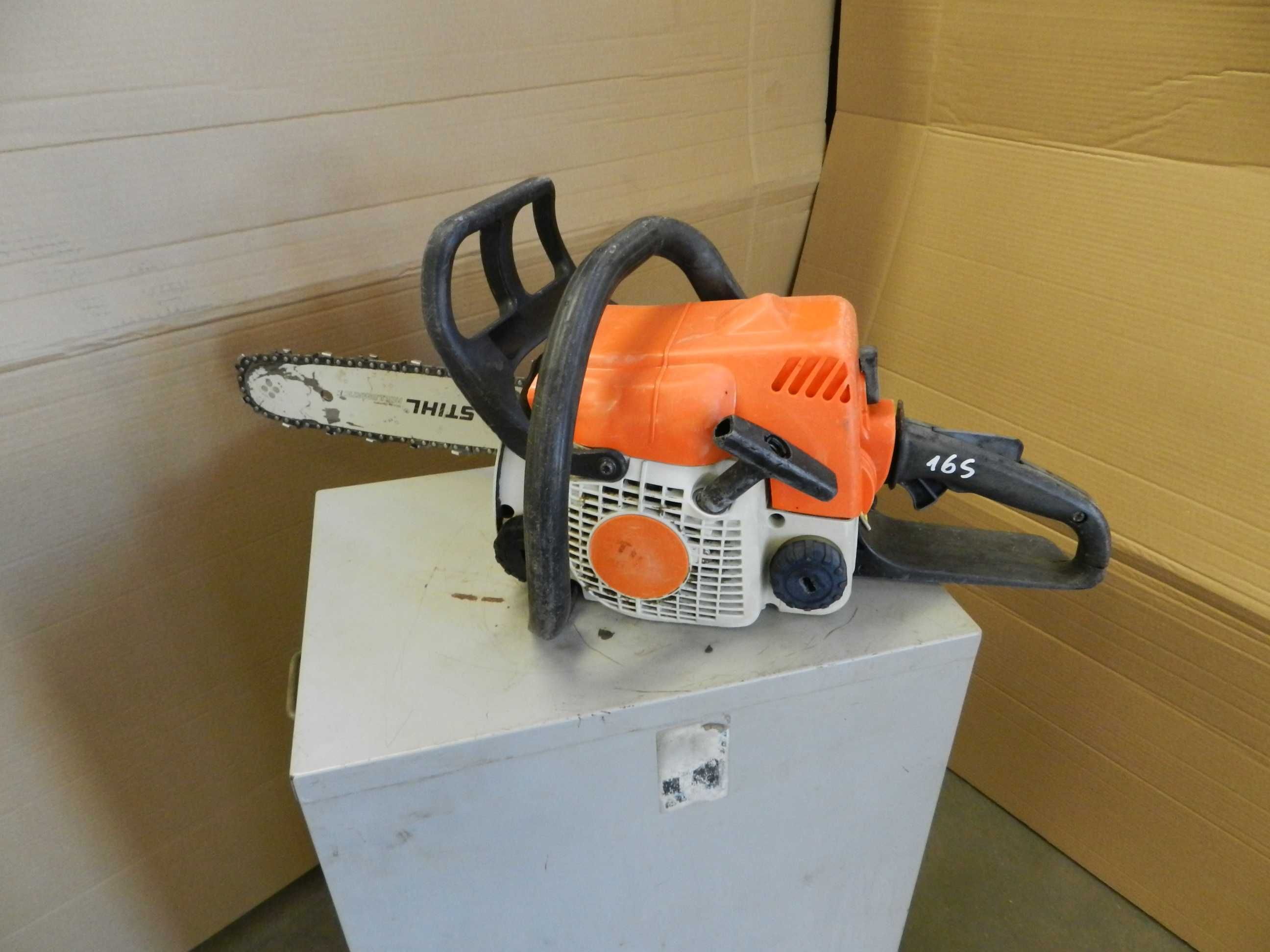 16s pilarka piła stihl ms180