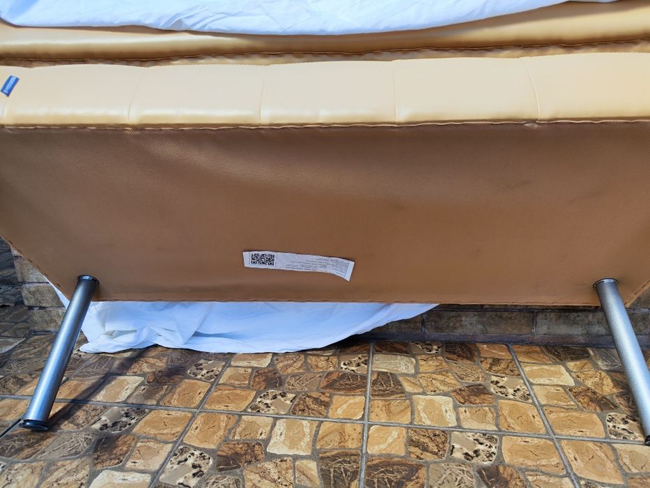 Мини - диван .Как новый .