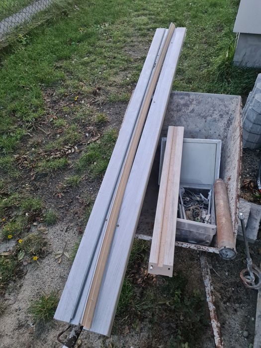 Ościeżnice różne rodzaje całość na sprzedaż.