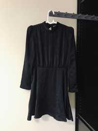 Vestido preto manga comprida Zara