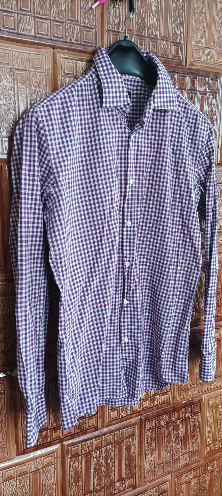 Elegancka koszula męska  w kratkę Hugo Boss slim fit rozmiar 40