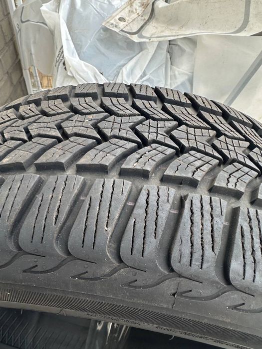 Зимові шини DEBICA FRIGO HP2 225/45 R18