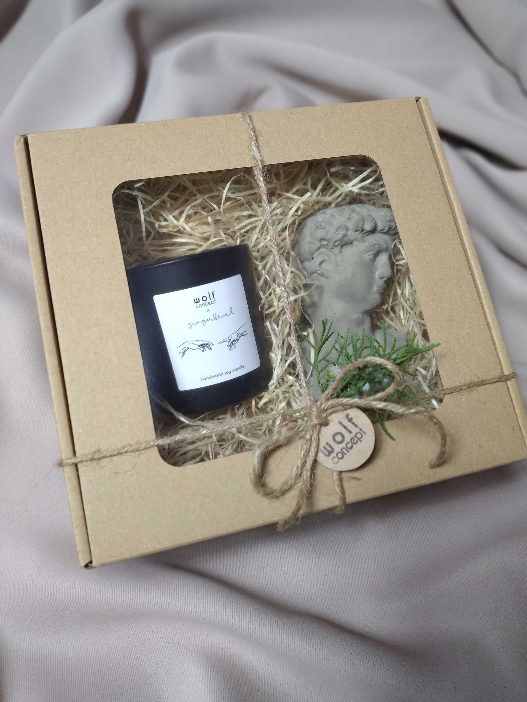Gift box zestaw prezentowy kraft świeca sojowa figurka na walentynki