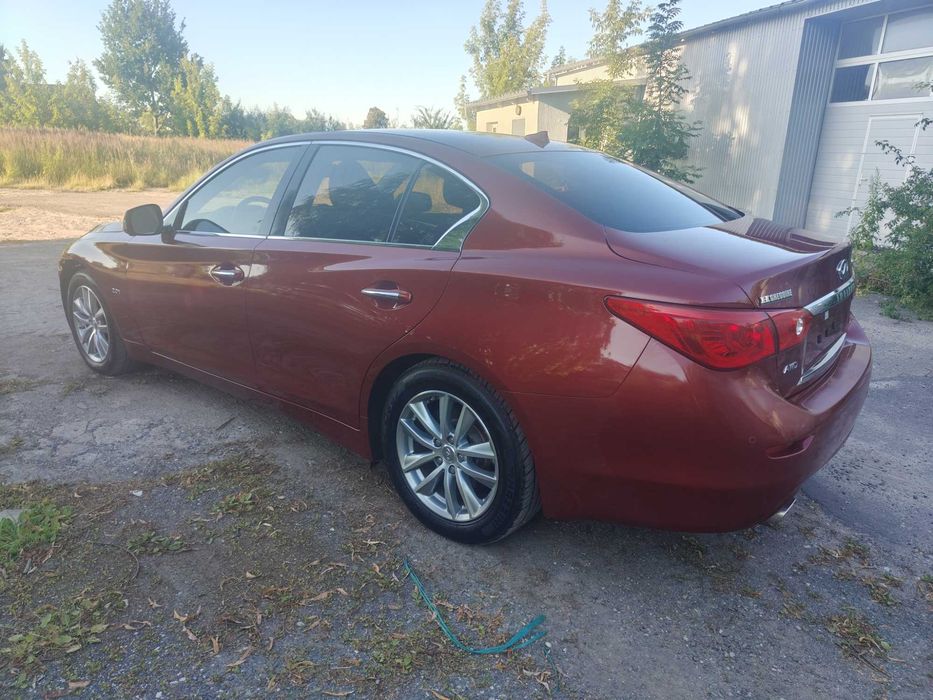 Infiniti Q50 2.0 benzyna 60tys km max wyposażenie kamery 360