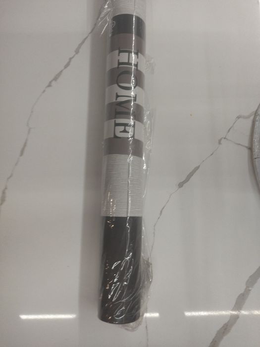 Rolo de papel de parede da loja leroy