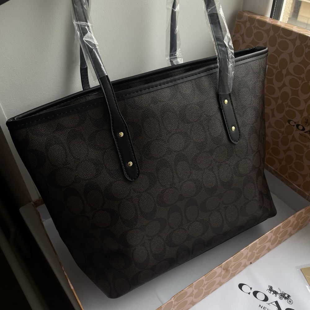 Сумка coach шопер монограмная