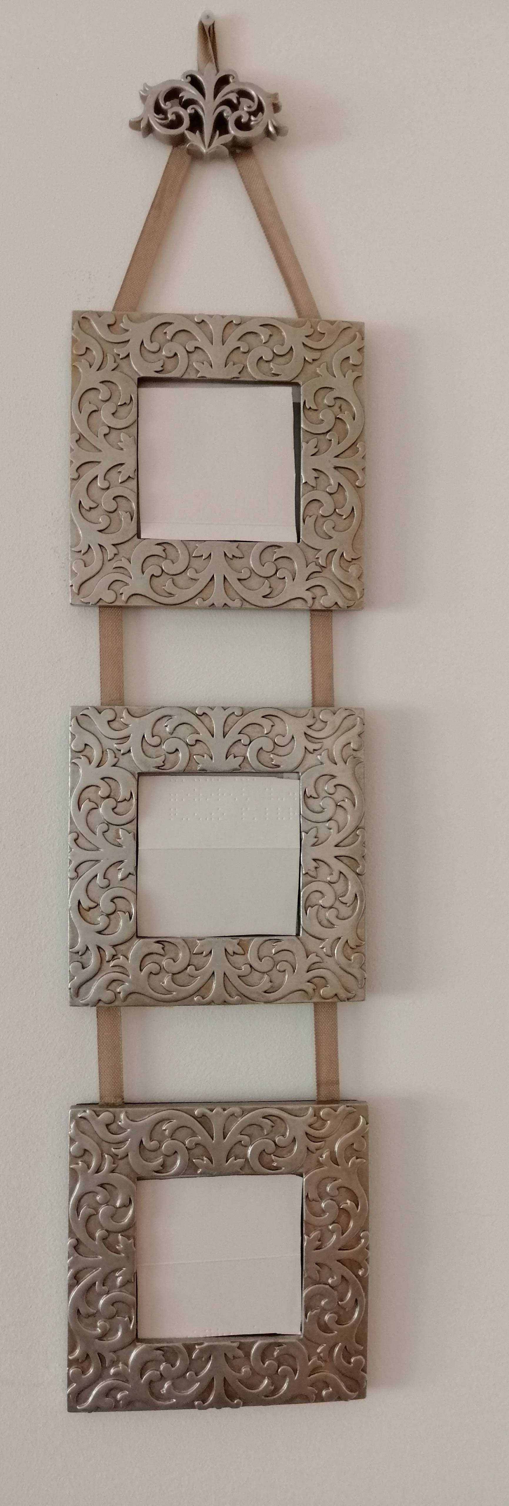 Moldura tripla em tons de prateado