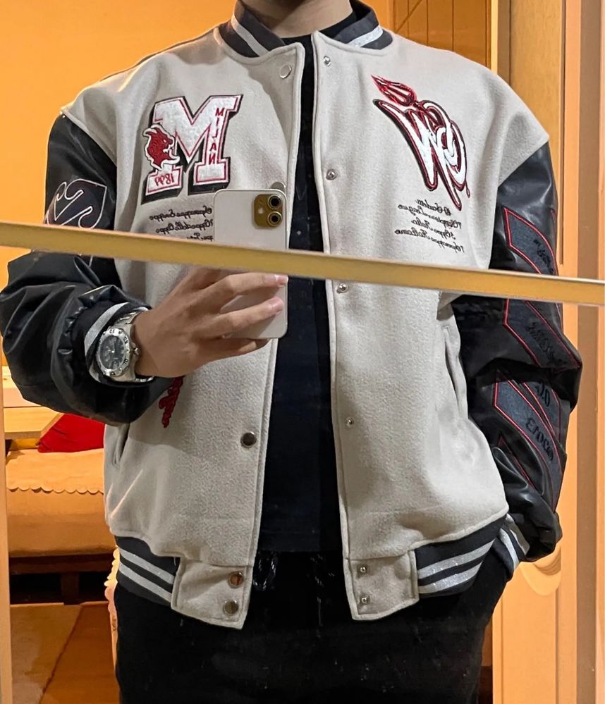 Kurtka bomberka AC Milan sportowa modne naszywki vintage
