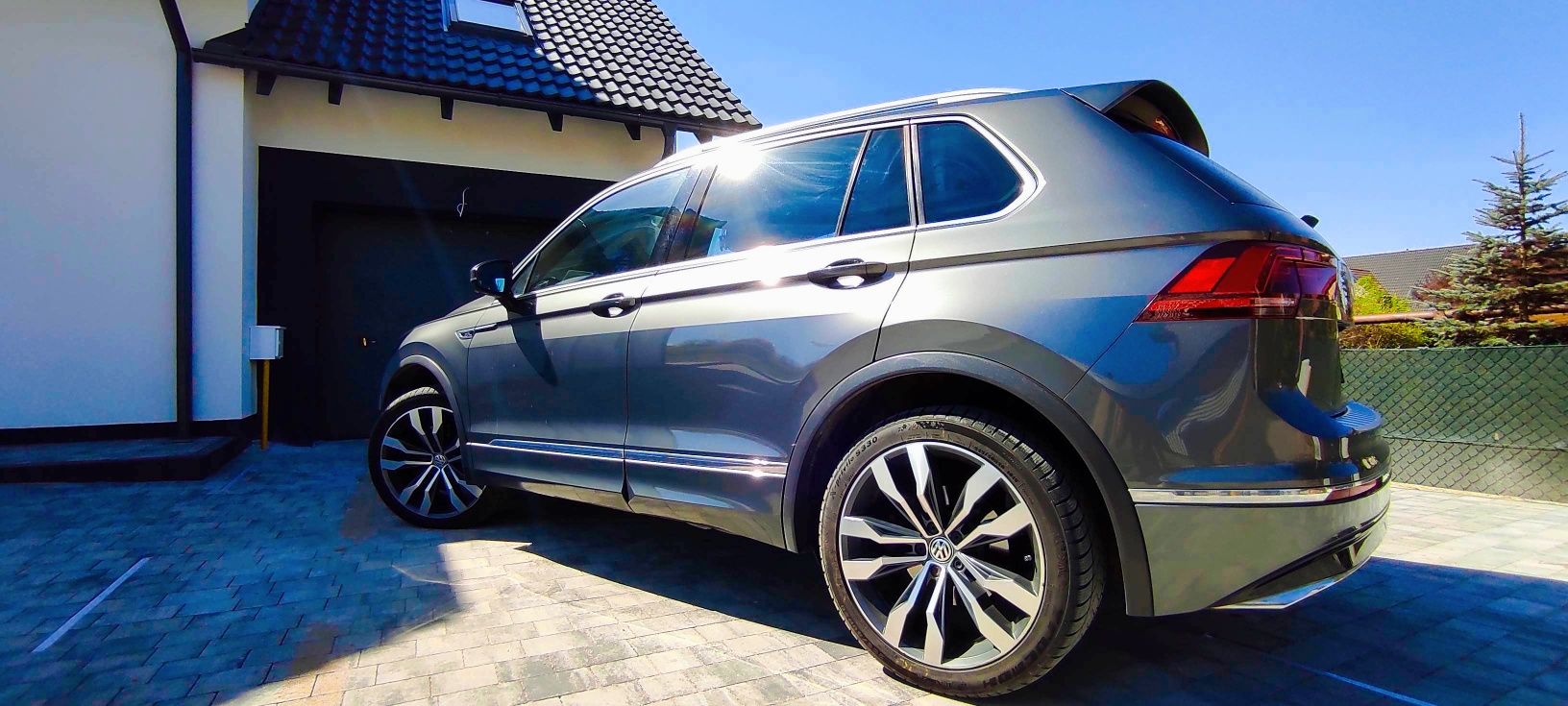 VW Tiguan R-line 2.0 TDI DSG ACC kam 360 HeadUp Wirtual Webasto Łopatk
